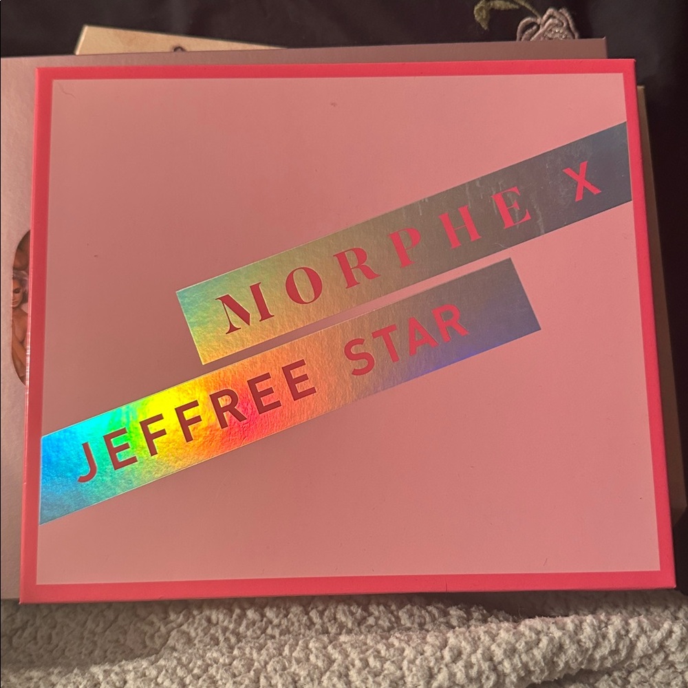 Morphe x Jeffree Star Holographic Pink Palette